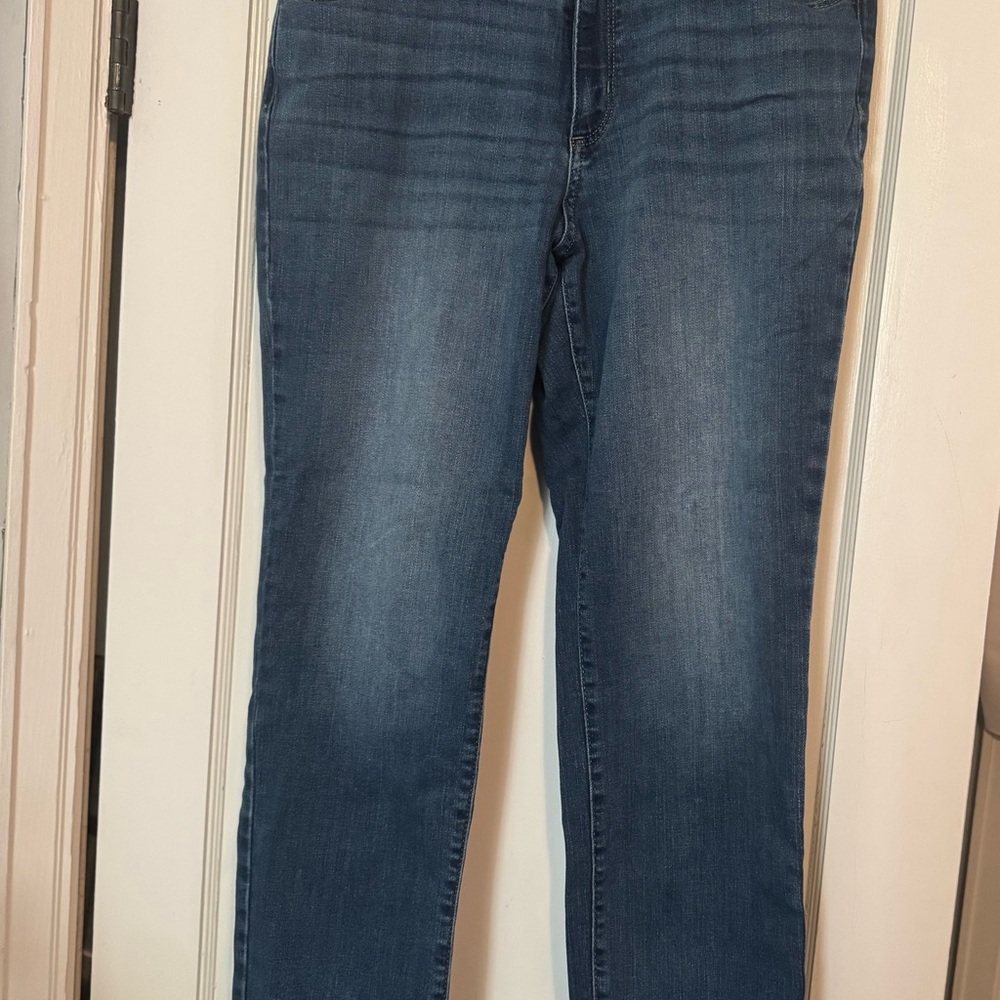 Women's Universal Thread Straight Leg High Waist Jeans